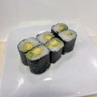 Avocado Roll (6 Pieces)