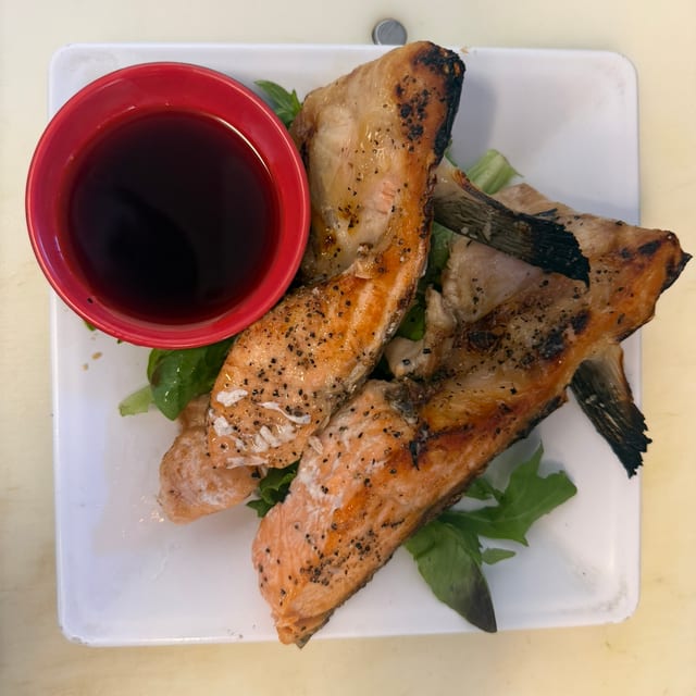 Salmon Kama.